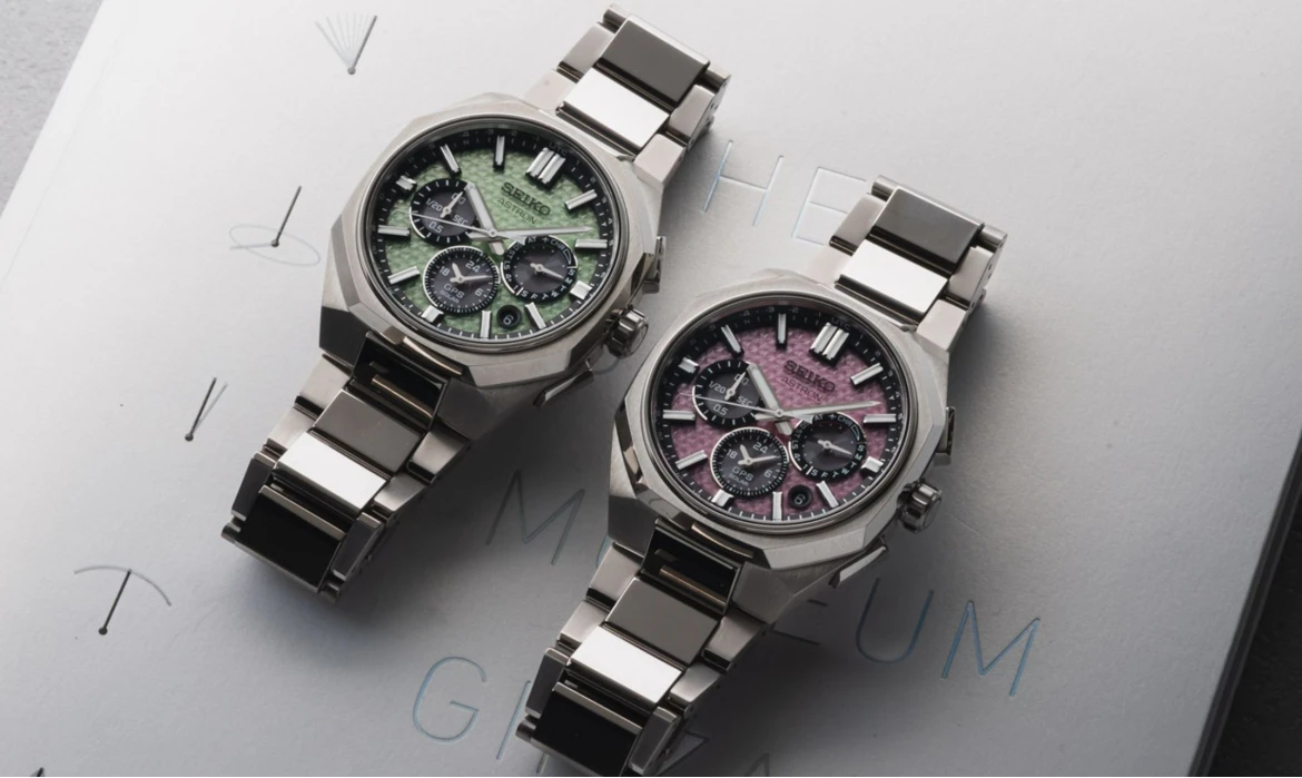 ХРОНОГРАФИ SEIKO ASTRON GPS SOLAR DUAL-TIME У ЯСКРАВИХ КОЛЬОРАХ