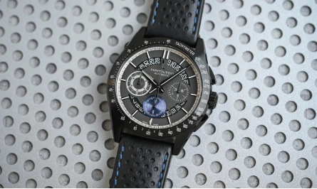 НОВЫЙ HAMILTON JAZZMASTER PERFORMER AUTO CHRONO В СПОРТИВНОМ ЧЕРНОМ ЦВЕТЕ
