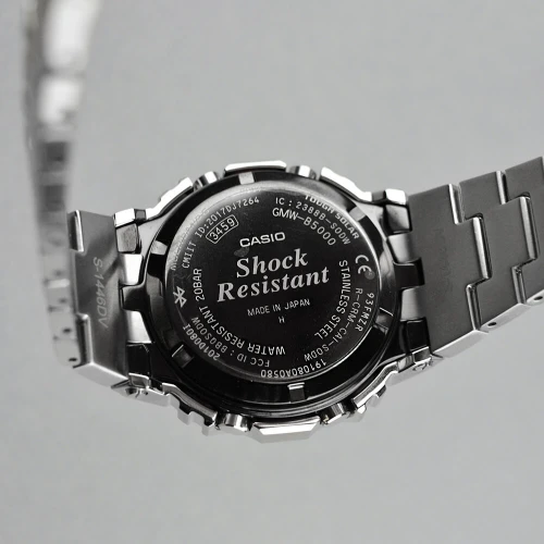 Чоловічий годинник CASIO G-SHOCK GMW-B5000D-1ER купити за ціною 29060 грн на сайті - THEWATCH