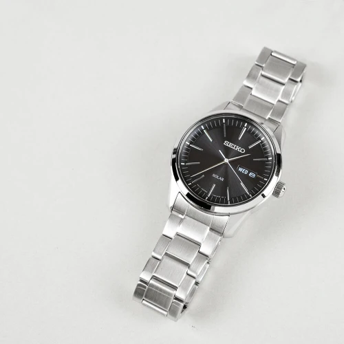 Чоловічий годинник SEIKO CS SPORTS SNE527P1 купити за ціною 0 грн на сайті - THEWATCH