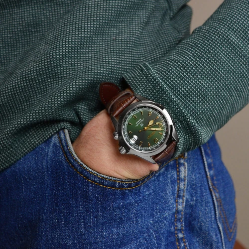 Чоловічий годинник SEIKO PROSPEX ALPINIST SPB121J1 купити за ціною 33500 грн на сайті - THEWATCH