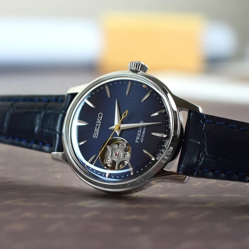 Чоловічий годинник SEIKO PRESAGE COCKTAIL TIME BLUE MOON SSA405J1 купити за ціною 0 грн на сайті - THEWATCH