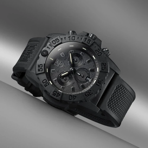 Чоловічий годинник LUMINOX NAVY SEAL XS.3581.BO купити за ціною 24260 грн на сайті - THEWATCH