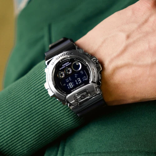 Чоловічий годинник CASIO G-SHOCK GM-6900-1ER купити за ціною 0 грн на сайті - THEWATCH