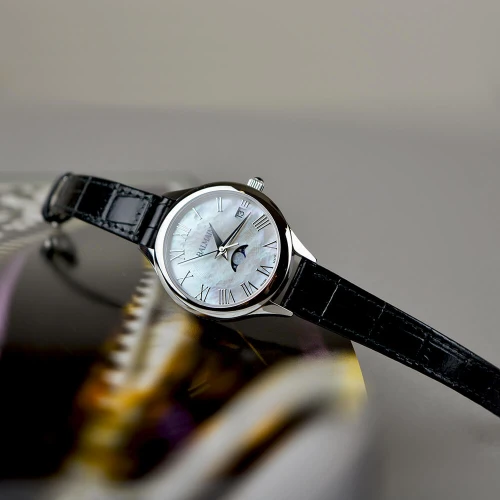 Жіночий годинник BALMAIN DE BALMAIN 4911.32.82 купити за ціною 19650 грн на сайті - THEWATCH