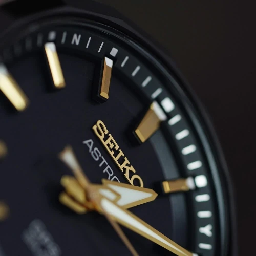 Чоловічий годинник SEIKO ASTRON GPS SOLAR SSJ011J1 купити за ціною 77400 грн на сайті - THEWATCH