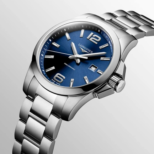 Чоловічий годинник LONGINES CONQUEST L3.760.4.96.6 купити за ціною 55420 грн на сайті - THEWATCH