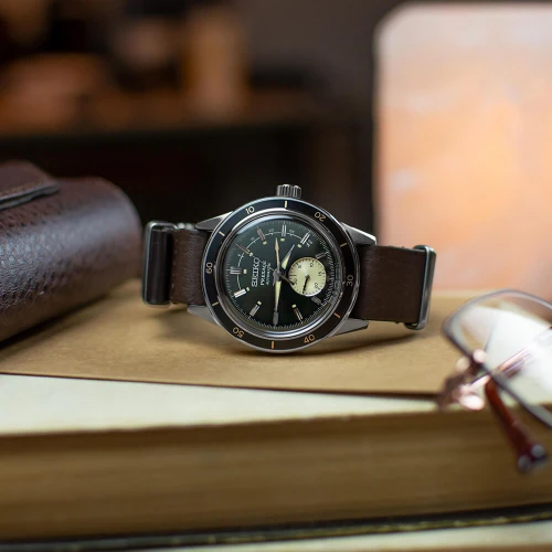 Чоловічий годинник SEIKO PRESAGE STYLE 60S SSA451J1 купити за ціною 27800 грн на сайті - THEWATCH