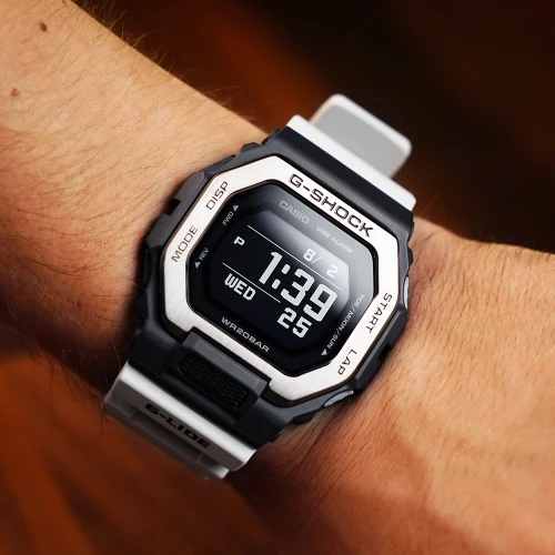 Чоловічий годинник CASIO G-SHOCK GBX-100TT-8ER купити за ціною 11630 грн на сайті - THEWATCH