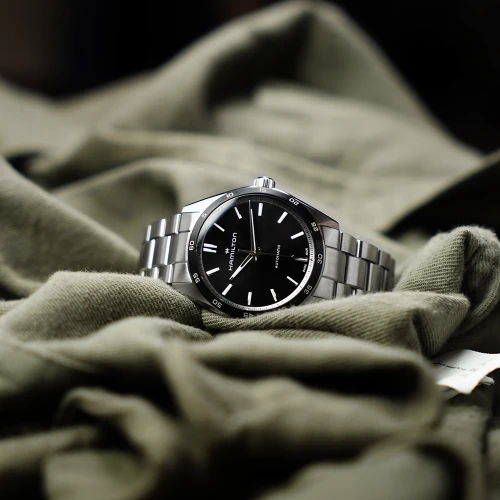 Чоловічий годинник HAMILTON JAZZMASTER PERFORMER AUTO H36205130 купити за ціною 0 грн на сайті - THEWATCH