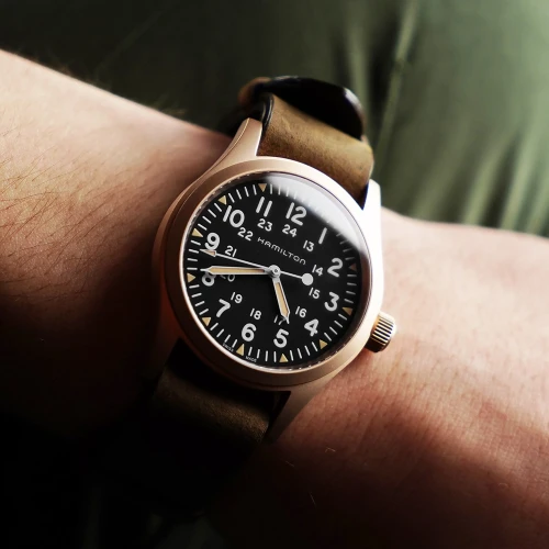 Чоловічий годинник HAMILTON KHAKI FIELD MECHANICAL BRONZE 38MM H69459530 купити за ціною 53010 грн на сайті - THEWATCH
