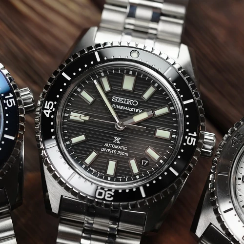 Чоловічий годинник SEIKO PROSPEX MARINEMASTER 1965 DIVER'S MODERN RE-INTERPRETATION SJE101J1 купити за ціною 176800 грн на сайті - THEWATCH