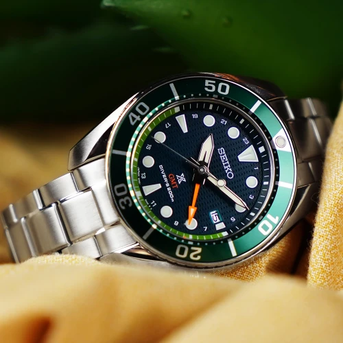 Чоловічий годинник SEIKO PROSPEX SUMO GMT SOLAR SFK003J1 купити за ціною 0 грн на сайті - THEWATCH