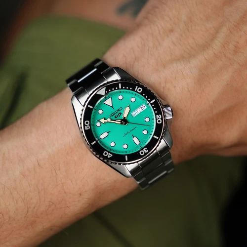 Чоловічий годинник SEIKO 5 SPORTS SRPK33K1 купити за ціною 14500 грн на сайті - THEWATCH