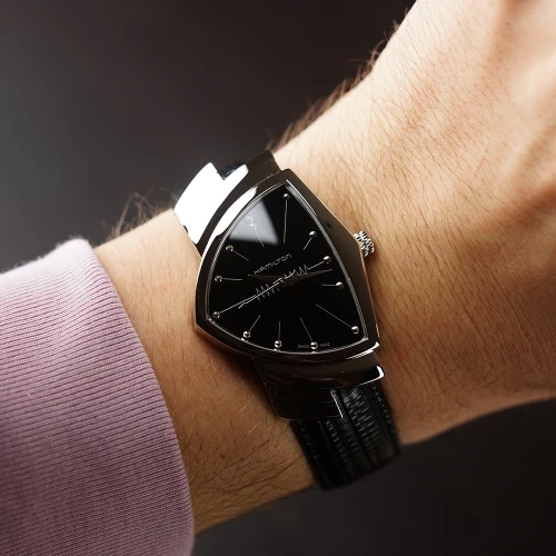 Женские наручные часы HAMILTON VENTURA QUARTZ H24411732 купить по цене 54890 грн на сайте - THEWATCH