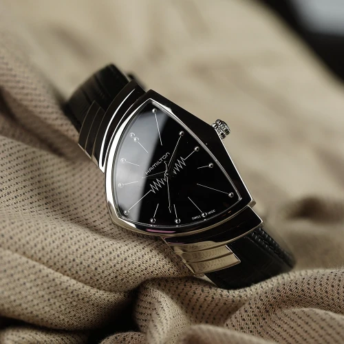 Женские наручные часы HAMILTON VENTURA QUARTZ H24411732 купить по цене 54890 грн на сайте - THEWATCH