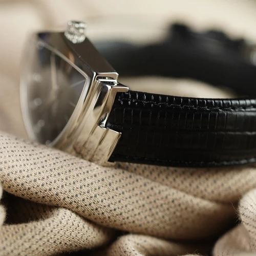 Женские наручные часы HAMILTON VENTURA QUARTZ H24411732 купить по цене 54890 грн на сайте - THEWATCH