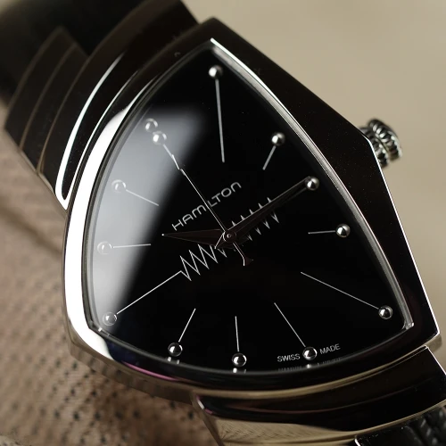 Женские наручные часы HAMILTON VENTURA QUARTZ H24411732 купить по цене 54890 грн на сайте - THEWATCH
