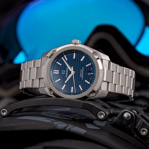 Чоловічий годинник FORMEX ESSENCE AUTOMATIC COSC "BLUE" 43MM 0330.1.6331.100 купити за ціною 92600 грн на сайті - THEWATCH