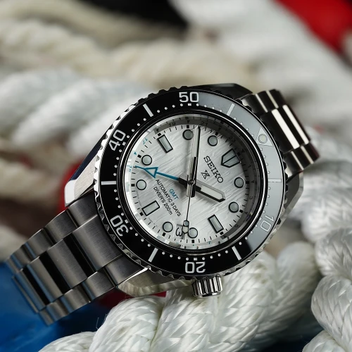 Чоловічий годинник SEIKO PROSPEX 1968 RE-INTERPRETATION GMT ARCTIC OCEAN LIMITED EDITION SPB439J1 купити за ціною 0 грн на сайті - THEWATCH