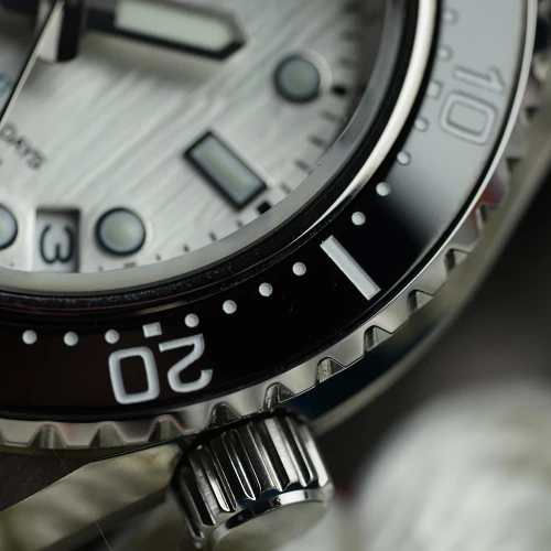 Чоловічий годинник SEIKO PROSPEX 1968 RE-INTERPRETATION GMT ARCTIC OCEAN LIMITED EDITION SPB439J1 купити за ціною 0 грн на сайті - THEWATCH