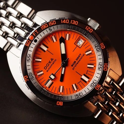 Чоловічий годинник DOXA SUB 200T PROFESSIONAL 804.10.351S.10 купити за ціною 82000 грн на сайті - THEWATCH