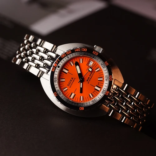 Чоловічий годинник DOXA SUB 200T PROFESSIONAL 804.10.351S.10 купити за ціною 82000 грн на сайті - THEWATCH