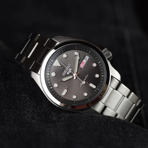 Чоловічий годинник SEIKO 5 SPORTS SRPE51K1 купити за ціною 16100 грн на сайті - THEWATCH