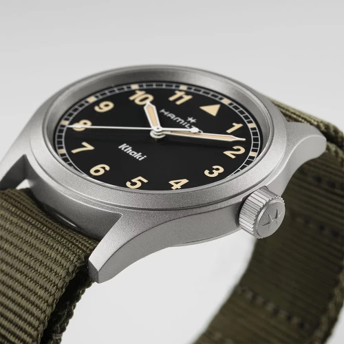 Чоловічий годинник HAMILTON KHAKI FIELD QUARTZ 38MM H69401930 купити за ціною 23390 грн на сайті - THEWATCH