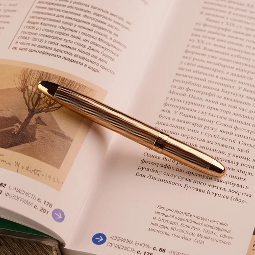 Ручка Fisher Space Pen Bullet Lacquered Brass купити за ціною 2595 грн на сайті - THEWATCH