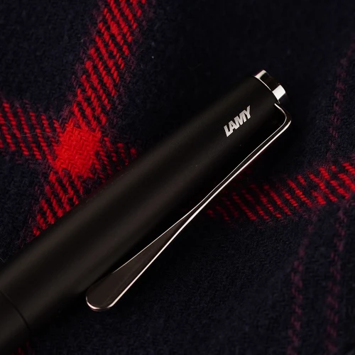 Ручка LAMY Studio Black 4026540 купити за ціною 2945 грн на сайті - THEWATCH