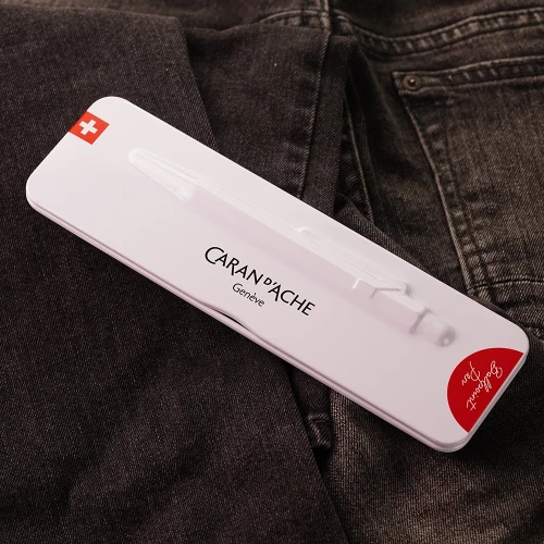 Ручка Caran d'Ache 849 COLORMAT-X Red купити за ціною 2195 грн на сайті - THEWATCH