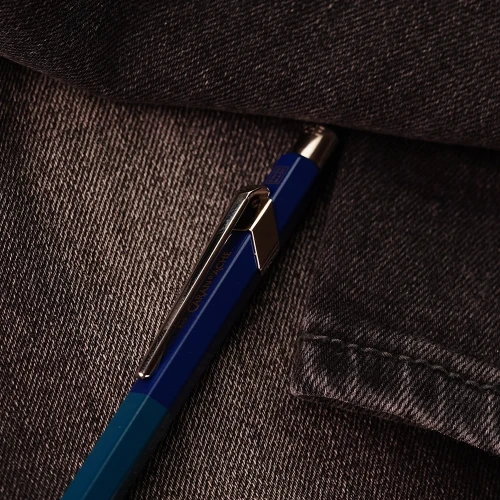 Ручка Caran d'Ache 849 PAUL SMITH Racing Green & Navy Blue Special Edition купити за ціною 3395 грн на сайті - THEWATCH