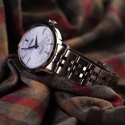 Жіночий годинник SEIKO PRESAGE COCKTAIL TIME FROZEN SKYDIVING SRPL61J1 купити за ціною 30700 грн на сайті - THEWATCH