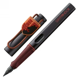 Чернильная ручка LAMY Safari Harry Potter Fountain Pen - Gryffindor 4040151 купить по цене 1945 грн на сайте - THEWATCH
