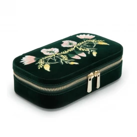 Кейс Wolf Zoe Travel Zip Case 393312 купити за ціною 12300 грн на сайті - THEWATCH