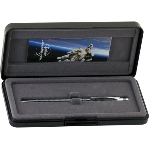 Ручка Fisher Space Pen Shuttle Black Grid Design купити за ціною 4845 грн на сайті - THEWATCH