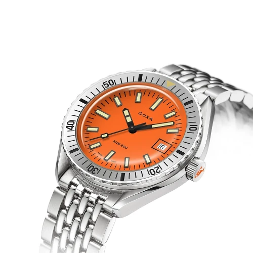 Чоловічий годинник DOXA SUB 200 PROFESSIONAL STAINLESS STEEL BEZEL 796.10.351.10 купити за ціною 60000 грн на сайті - THEWATCH