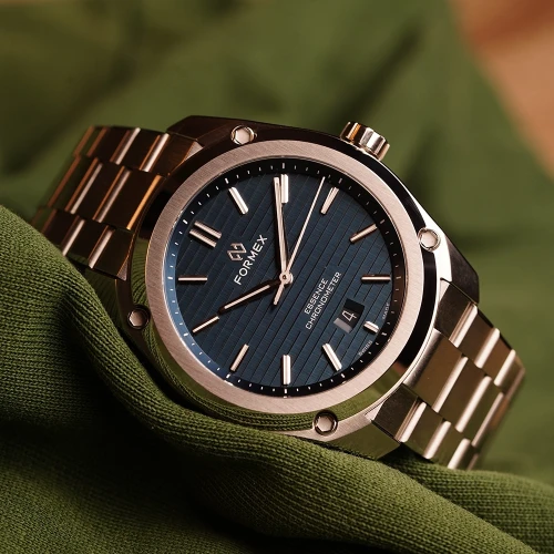 Чоловічий годинник FORMEX ESSENCE AUTOMATIC COSC "BLUE" 43MM 0330.1.6331.100 купити за ціною 92600 грн на сайті - THEWATCH