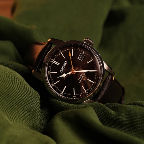 Чоловічий годинник SEIKO PRESAGE CRAFTSMANSHIP URUSHI DIAL SPB447J1 купити за ціною 96200 грн на сайті - THEWATCH