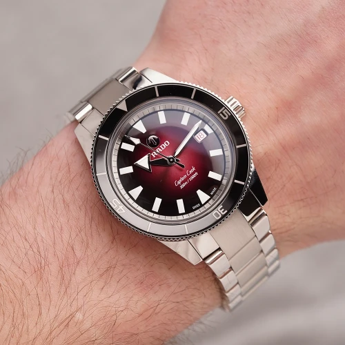 Чоловічий годинник RADO CAPTAIN COOK AUTOMATIC R32105353 купити за ціною 137210 грн на сайті - THEWATCH
