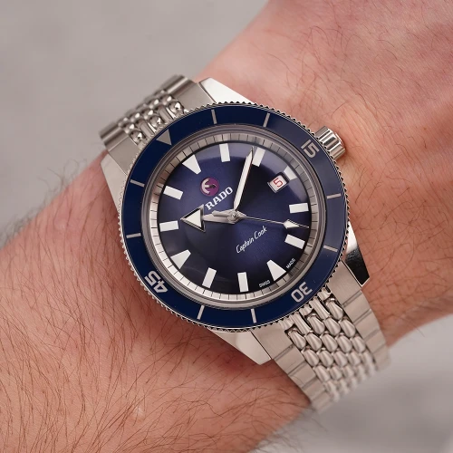 Чоловічий годинник RADO CAPTAIN COOK AUTOMATIC R32505203 купити за ціною 130980 грн на сайті - THEWATCH