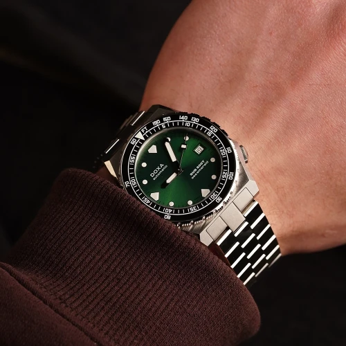 Чоловічий годинник DOXA SUB 600T SEA EMERALD 861.10.131.10 купити за ціною 82000 грн на сайті - THEWATCH