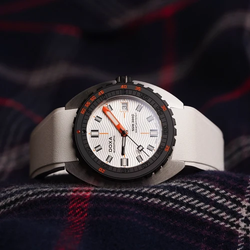 Чоловічий годинник DOXA SUB 300ß SEARAMBLER 830.10.021.23 купити за ціною 118300 грн на сайті - THEWATCH