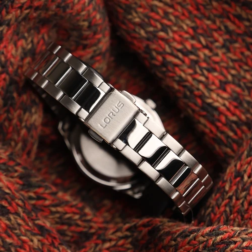 Жіночий годинник LORUS CLASSIC RG247XX9 купити за ціною 3500 грн на сайті - THEWATCH