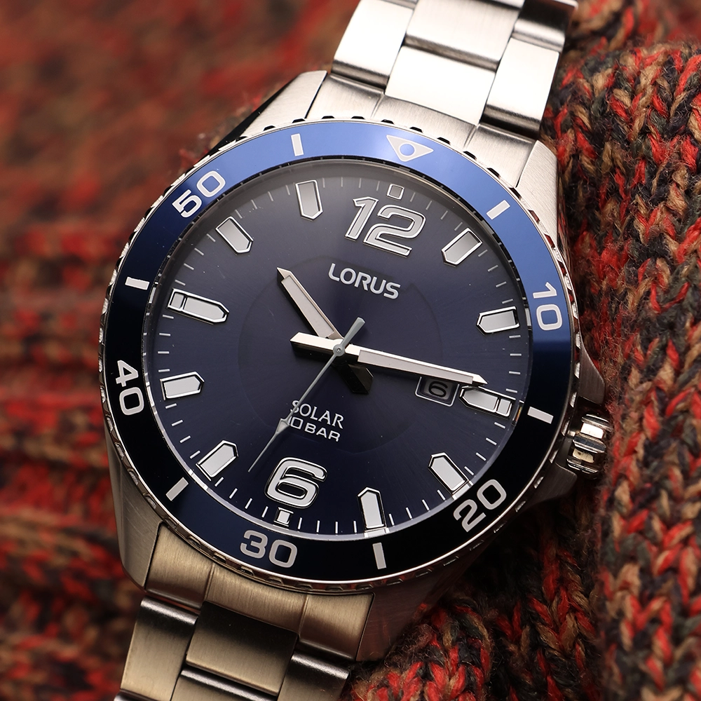 Чоловічий годинник LORUS SPORTS RX361AX9 купити за ціною 5700 грн