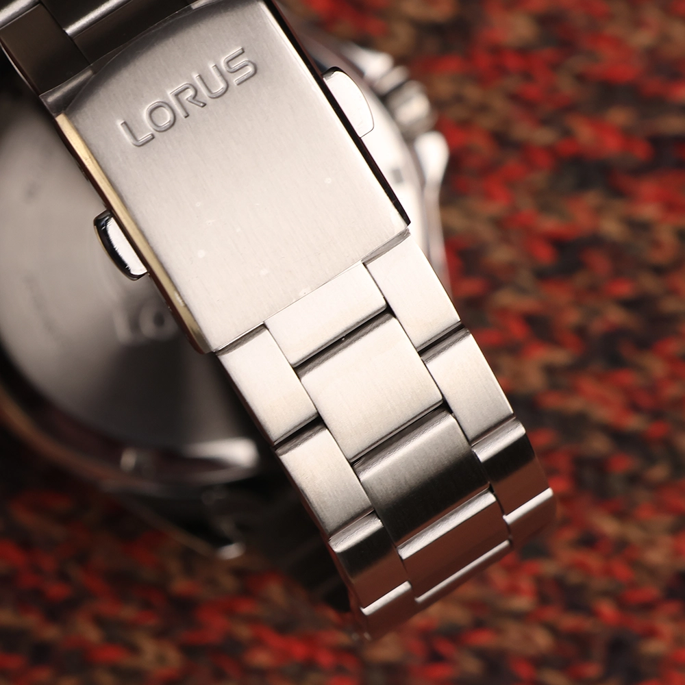 Чоловічий годинник LORUS SPORTS RX361AX9 купити за ціною 5700 грн
