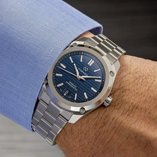 Чоловічий годинник FORMEX ESSENCE AUTOMATIC COSC "BLUE" 39MM 0333.1.6631.101 купити за ціною 97000 грн на сайті - THEWATCH