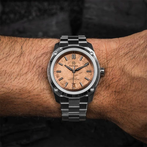 Чоловічий годинник FORMEX ESSENCE AUTOMATIC COSC "SPACE GOLD" 39MM SPECIAL EDITION 0339.9.6695.101 купити за ціною 125000 грн на сайті - THEWATCH