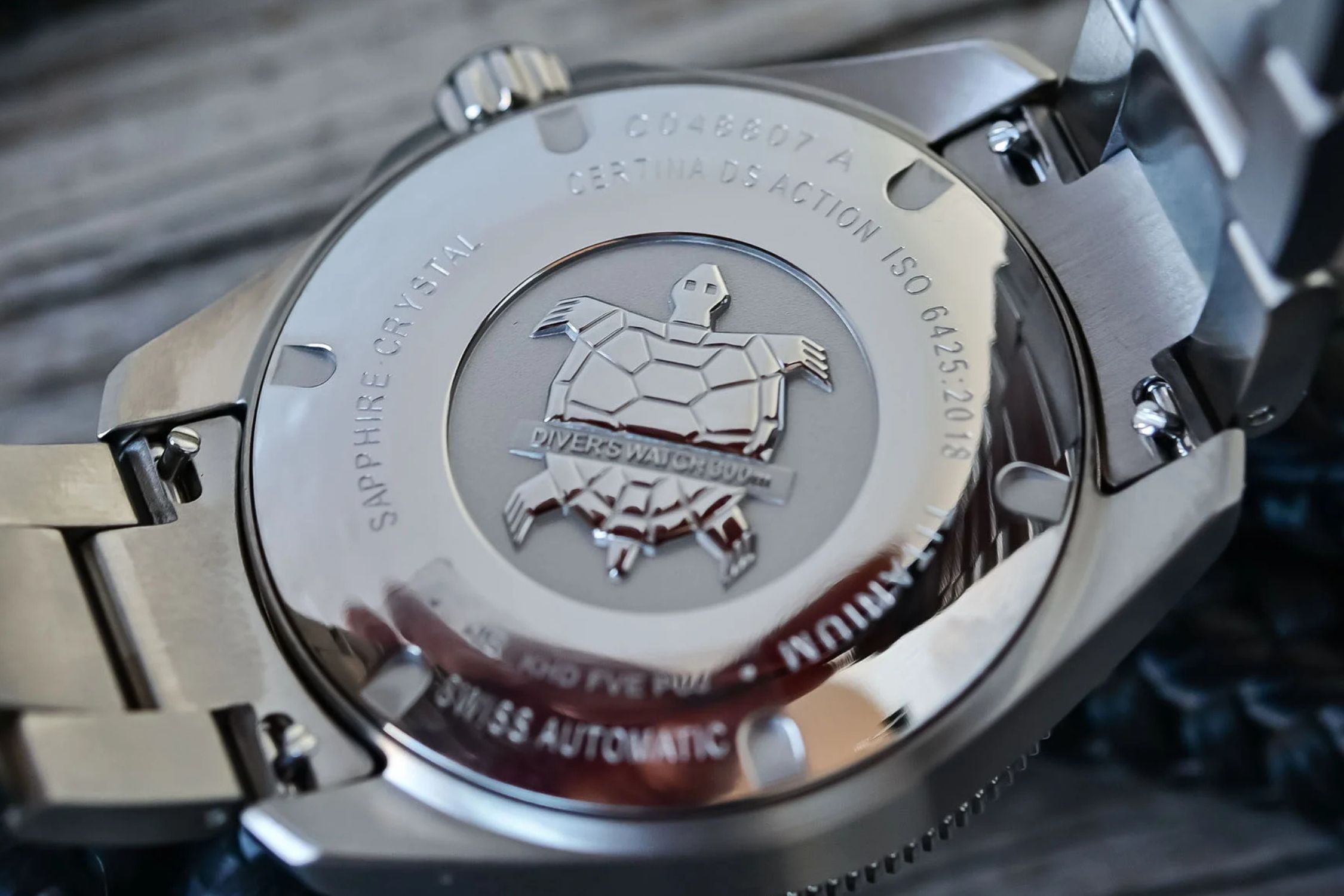 CERTINA DS ACTION DIVER 38MM TITANIUM З ЯСКРАВИМИ АКЦЕНТАМИ